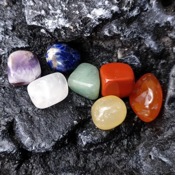 Chakra Healing Crystal Set – Natural Gemstones in Gift Box (7-14 PCS)
