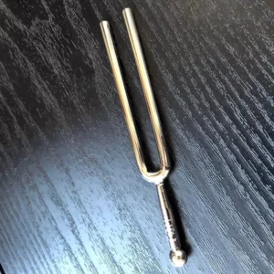 440Hz Tuning Fork – Therapeutic Diapason for Chakras & Harmonization